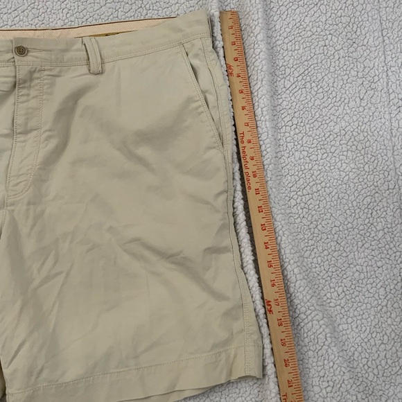Tommy Bahama Mens 42 Stone Khaki Shorts Coastal Classic Preppy Cotton Blend - Picture 9 of 11